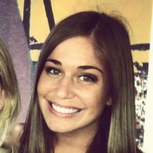 Meet your Posher, Arielle